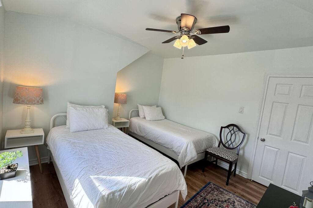 Near The Falls Two Bedroom - 5 Min Walk To Clifton Καταρράκτες του Νιαγάρα Εξωτερικό φωτογραφία
