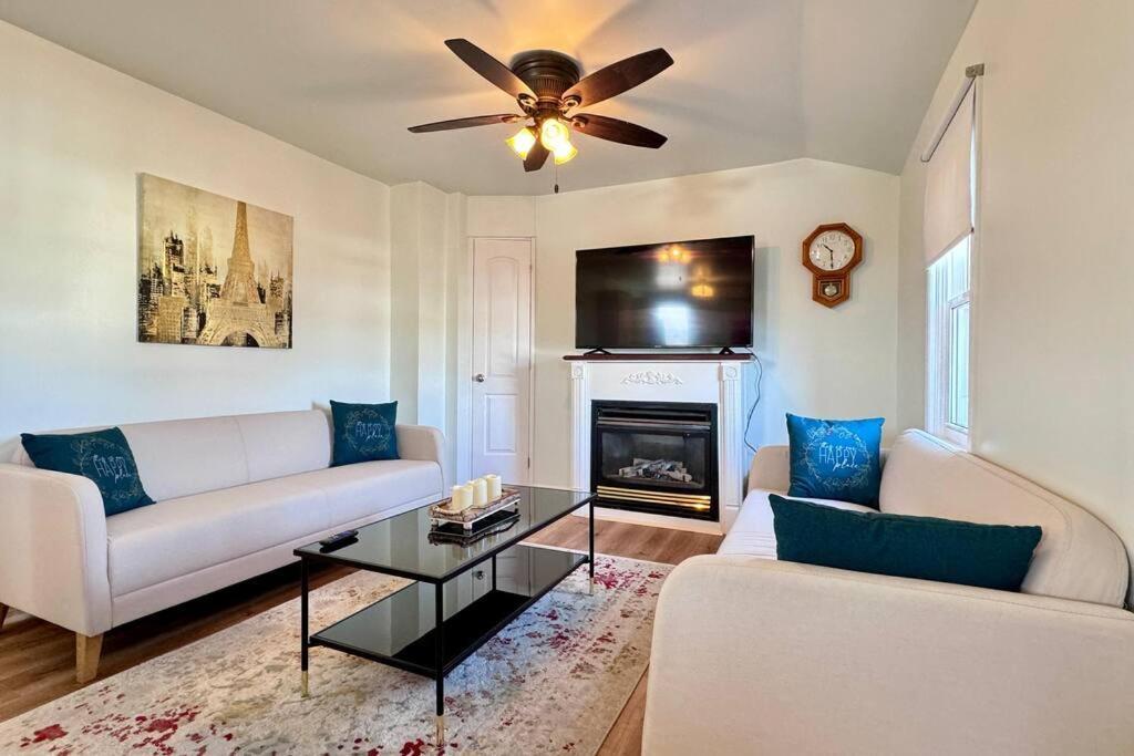 Near The Falls Two Bedroom - 5 Min Walk To Clifton Καταρράκτες του Νιαγάρα Εξωτερικό φωτογραφία